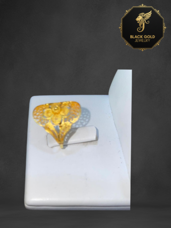 Desert Rose Sovereign Ring