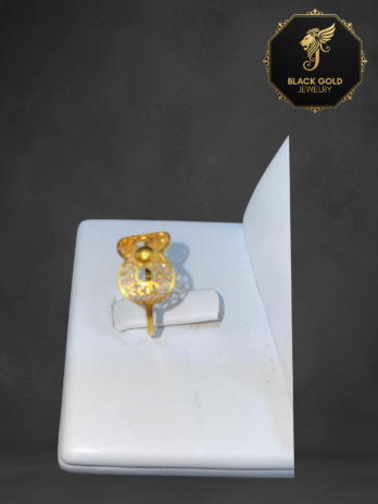 Queen Mother Sovereign Ring